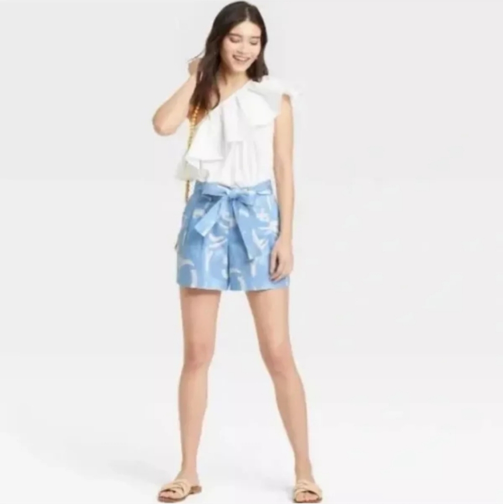New A New Day Women's  Powder Blue Pull Up Shorts With Belted Waist Size 16W
